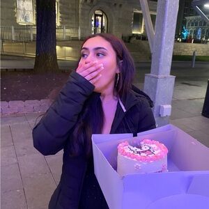 Meet your Posher, Jenny